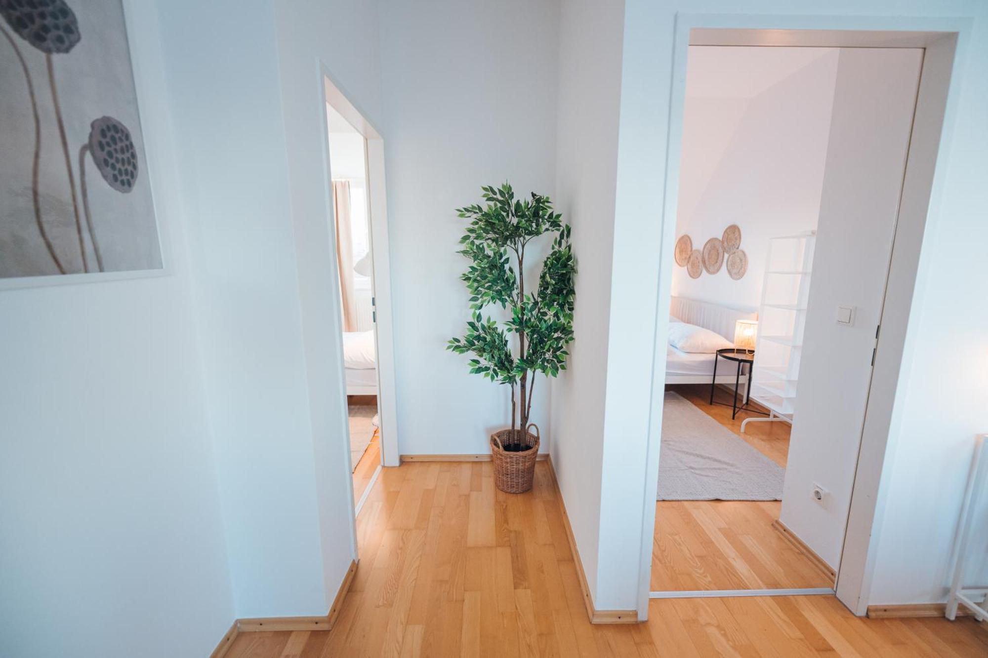 Stylish With Balcony And Rooftop Views Apartment Wien